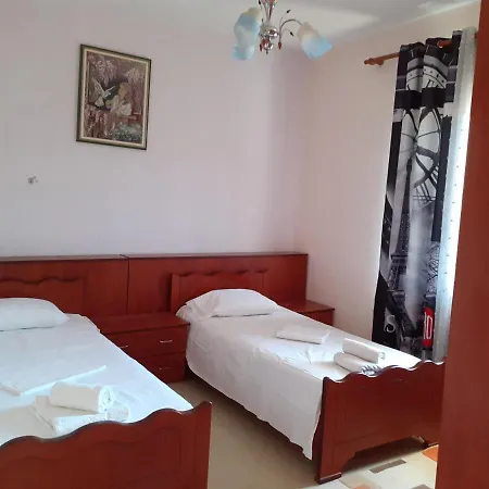 Kanushi House Holiday home *