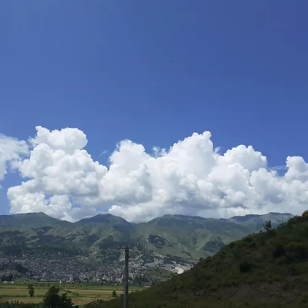 Kanushi House * Gjirokastër